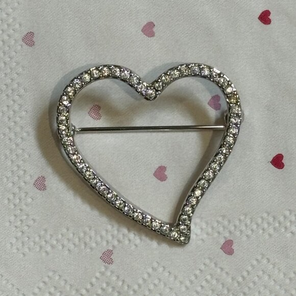 Vintage Silver Tone Clear rhinestone Heart Brooch - Picture 5 of 15